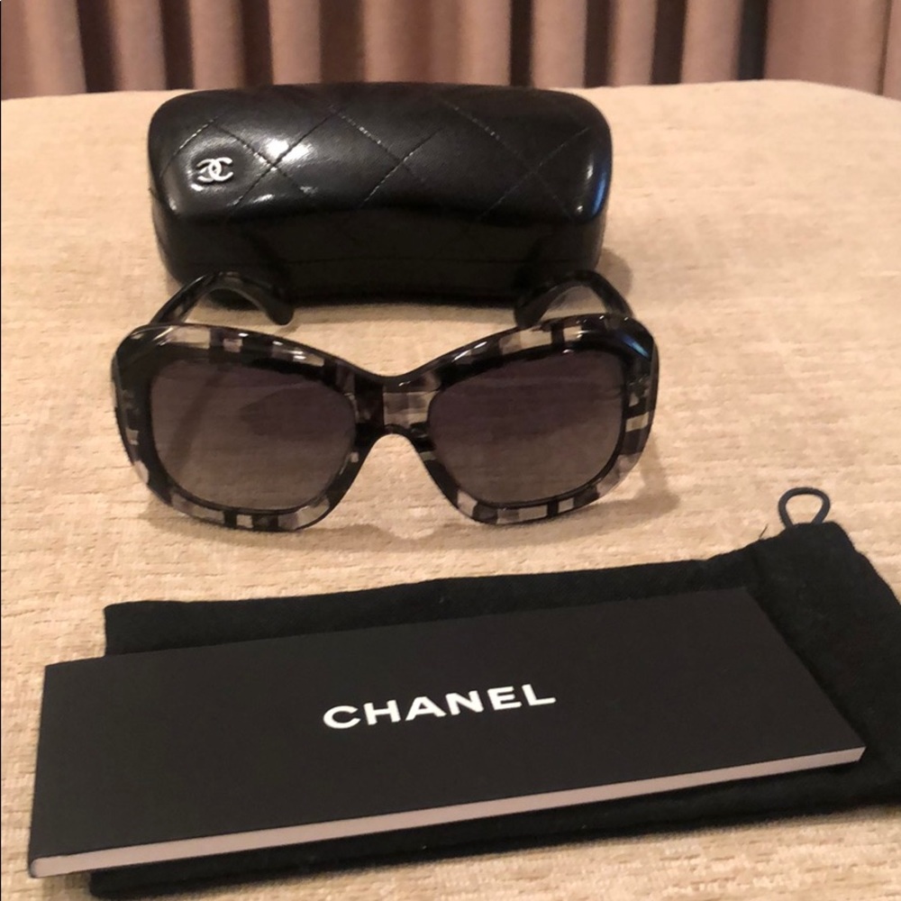 Authentic Chanel Sunglasses - Picture 3 of 8